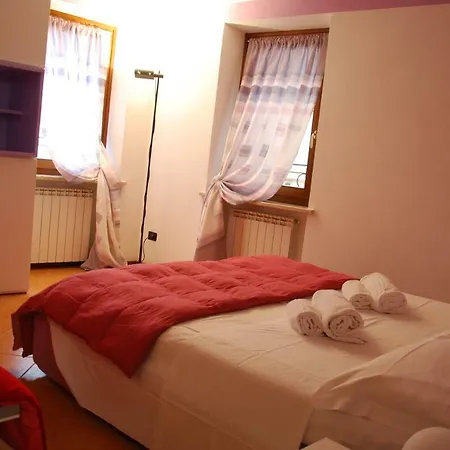Traviata Apartament *